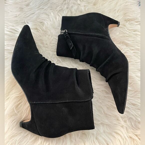 Splendid Ankle Booties Black Suede Kitten Heels 8 - Picture 3 of 10